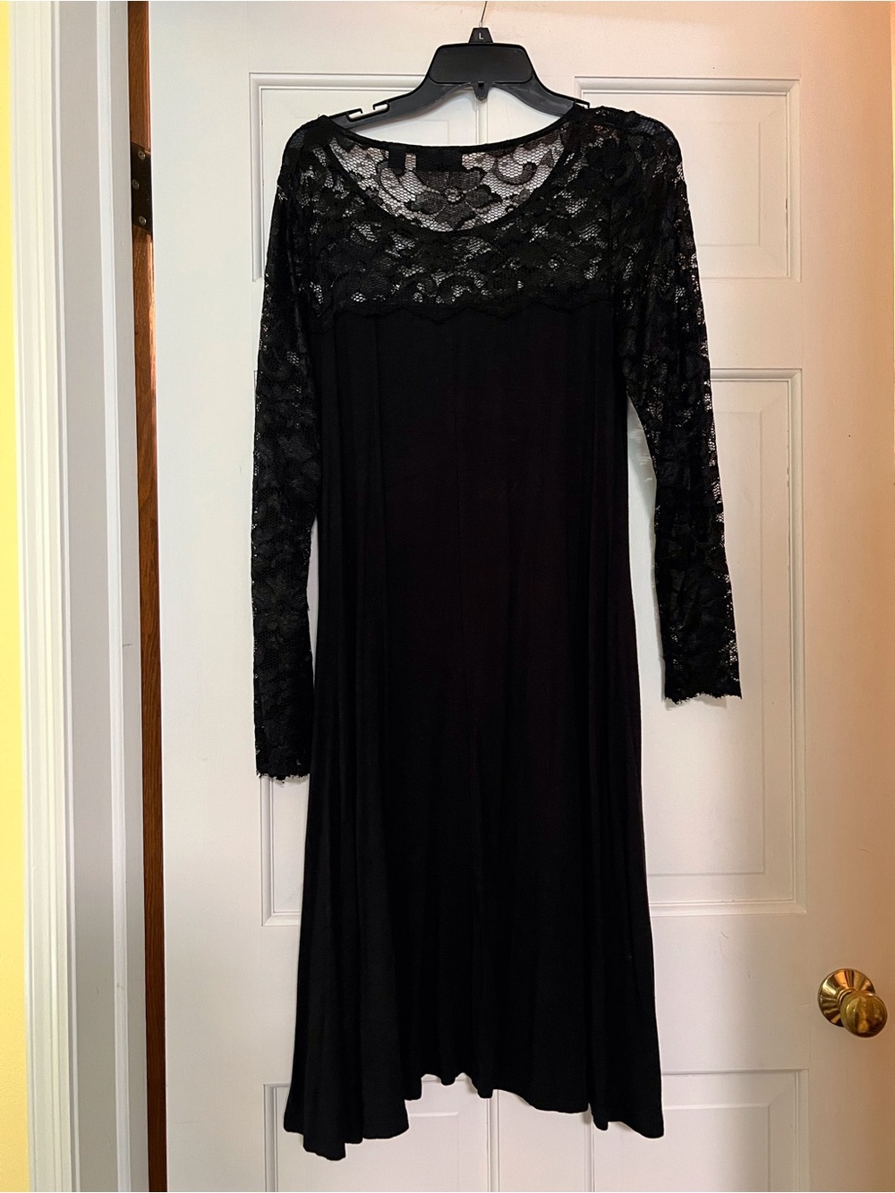 Nina Leonard Black Lace Yoke Long Sleeve Midi Dress